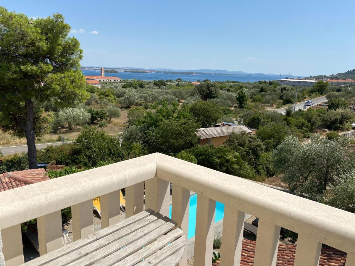 Apartments Villa Lora Kraj  Eksteriør bilde