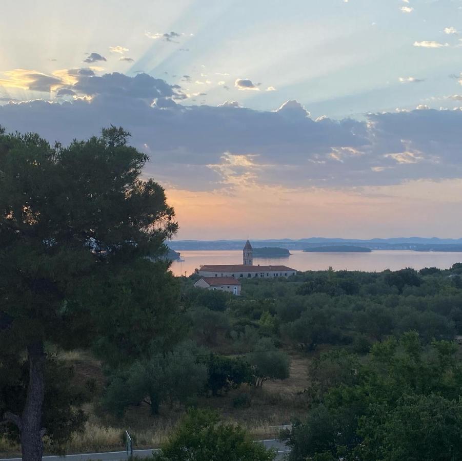 Apartments Villa Lora Kraj  Eksteriør bilde