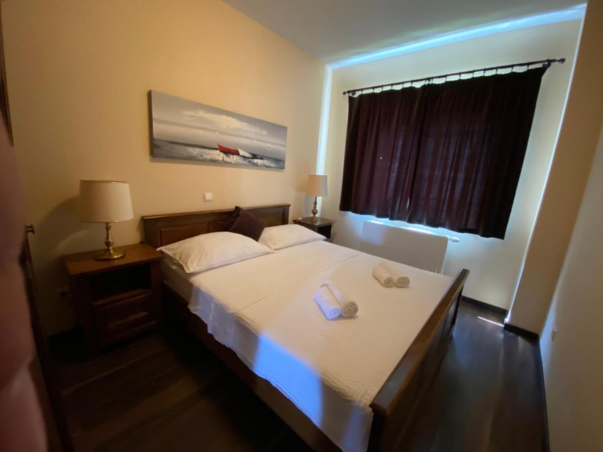 Apartments Villa Lora Kraj  Eksteriør bilde